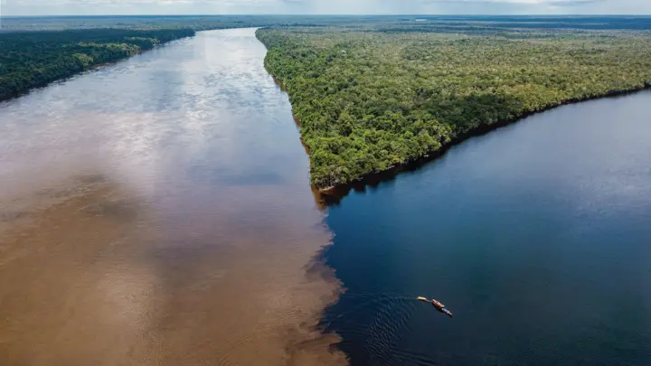 Canibalismo fluvial: como os rios mudam seus trajetos e redesenham paisagens