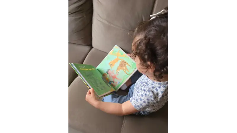 A semente da educação ambiental: resenha da obra infantil "Tunico e a Árvore de Jabuticaba"