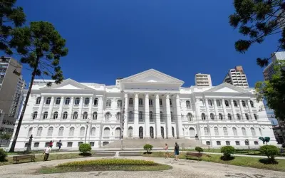 UFPR abre seletivo para Professor de Tecnologia em Engenharia Florestal